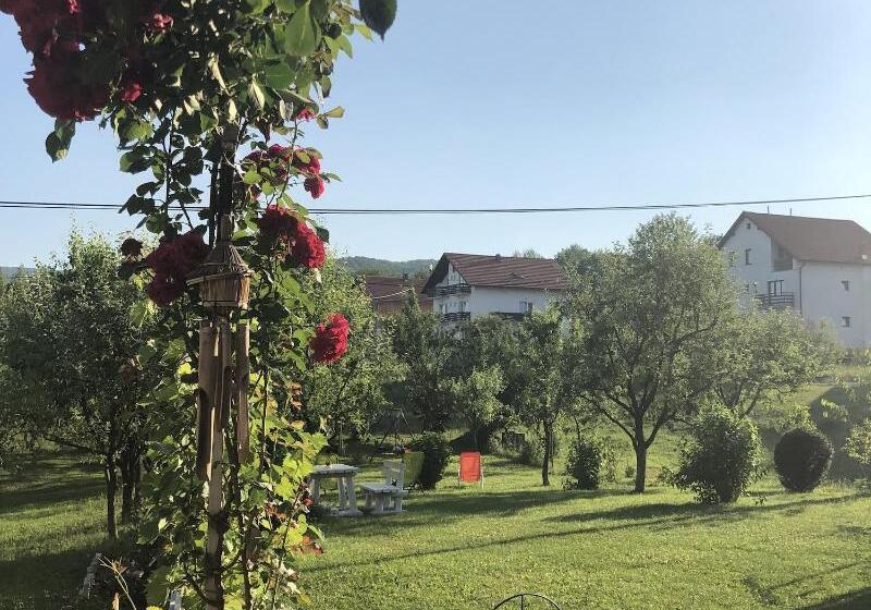 膳宿费 House Magdic Plitvice