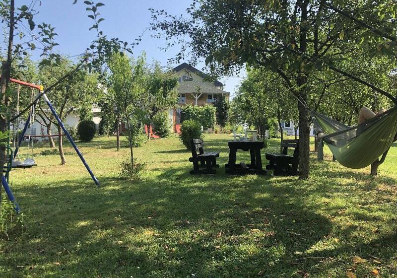 膳宿费 House Magdic Plitvice