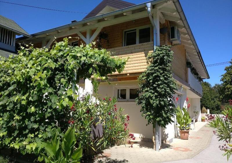 膳宿费 House Magdic Plitvice