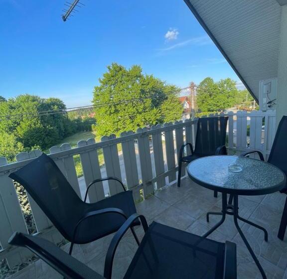 膳宿费 House Magdic Plitvice