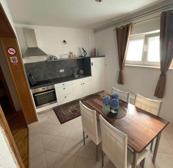 膳宿费 House Magdic Plitvice