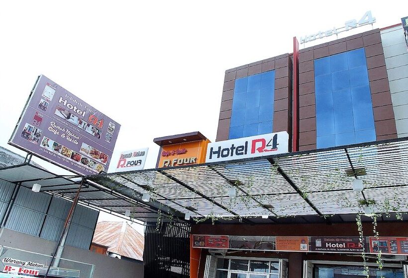 R Four Hotel By Oyo Rooms