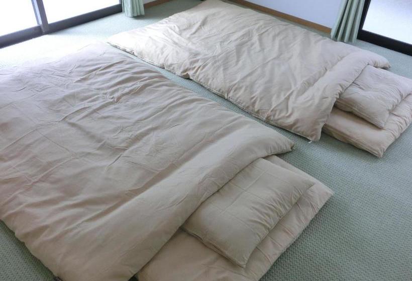 فندق صغير Guesthouse Famusuton