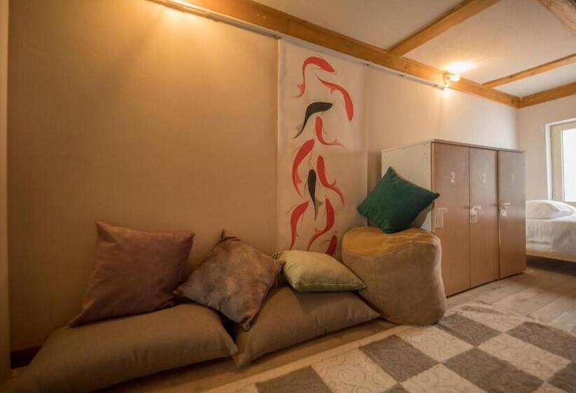 호스텔 Mosaic Home