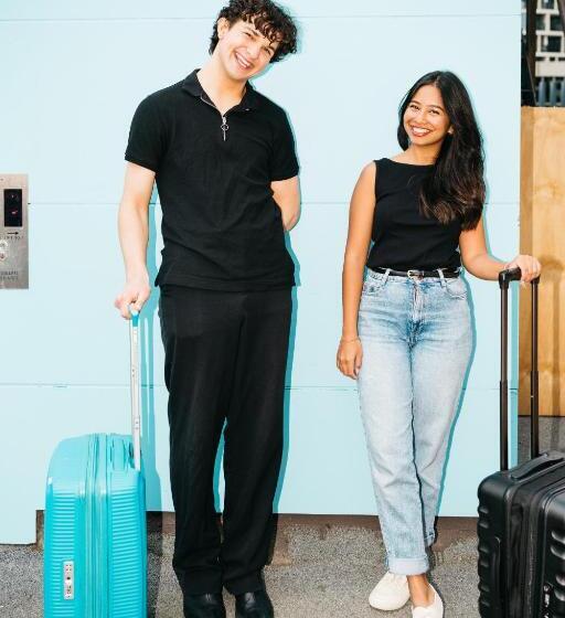 旅馆 The Village Cairns