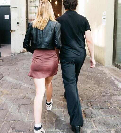 旅馆 The Village Cairns