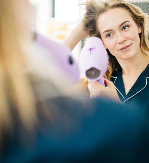 旅馆 The Village Cairns