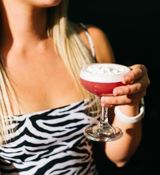 旅馆 The Village Cairns