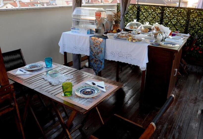 تختخواب و صبحانه La Casa Di Luna