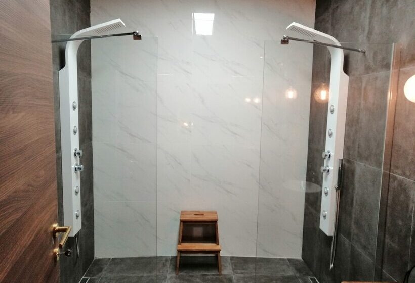 تختخواب و صبحانه Pjazza Suites Boutique Hotel By Cx Collection