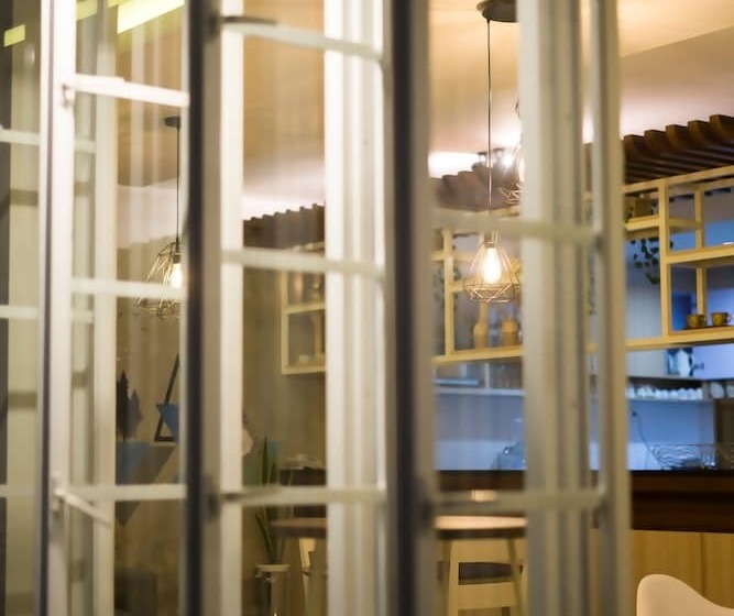 Bed and Breakfast W House