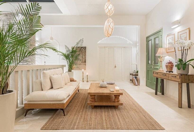 Casa Di Fiori Andros Suites