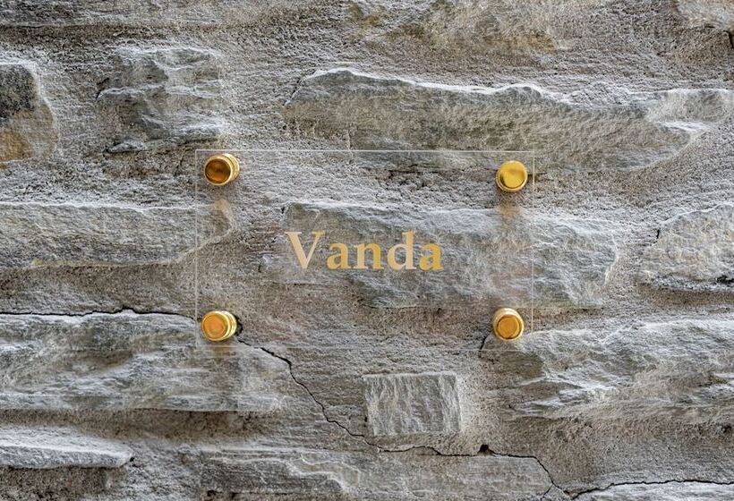 Casa Di Fiori Andros Suites