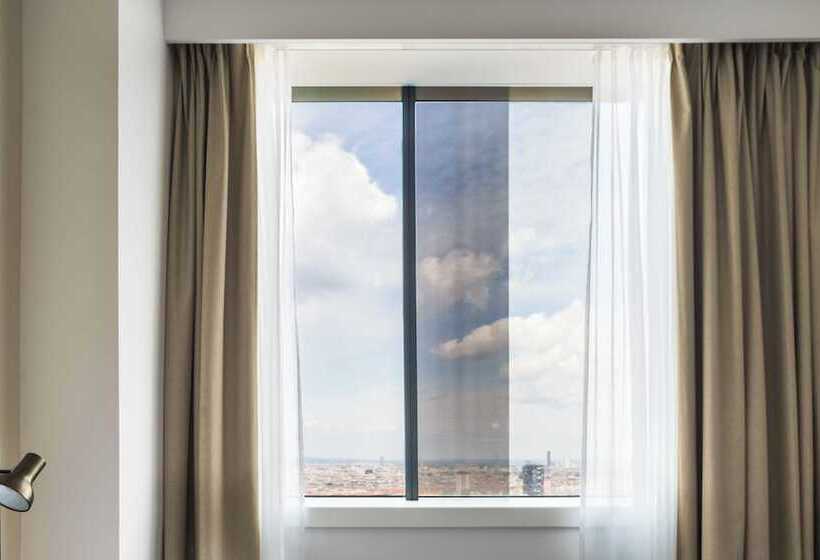 Clarion Hotel Vienna South