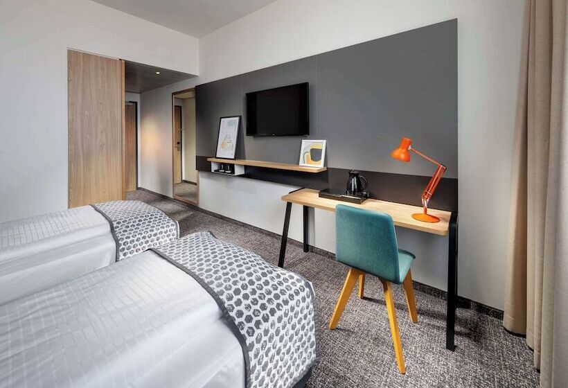 Clarion Hotel Vienna South