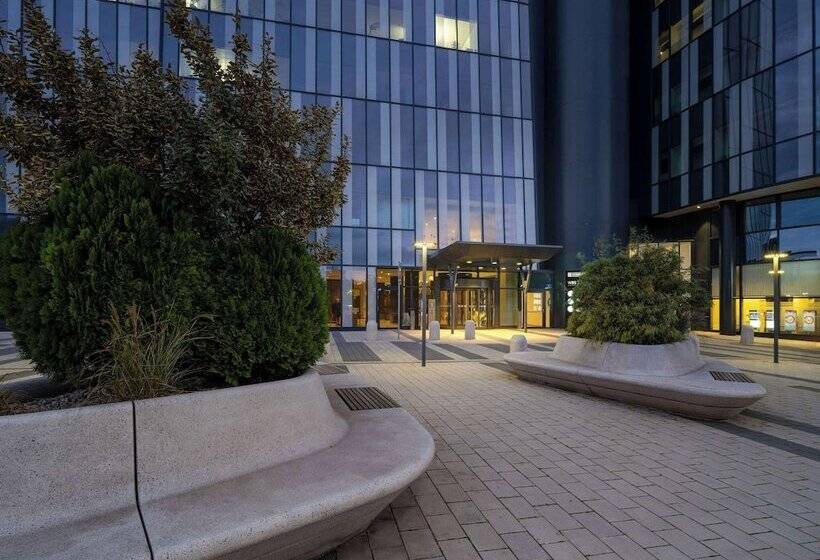 Clarion Hotel Vienna South