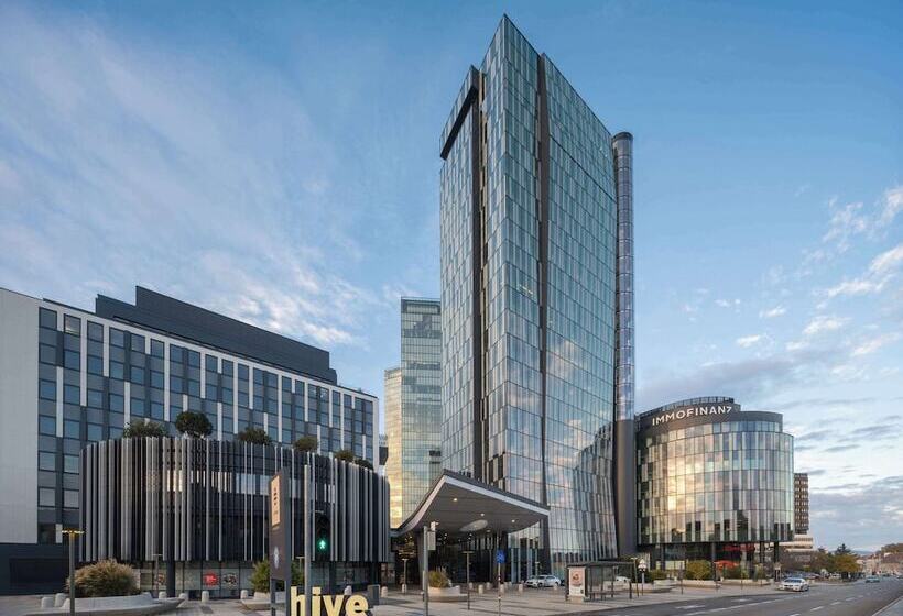 Clarion Hotel Vienna South