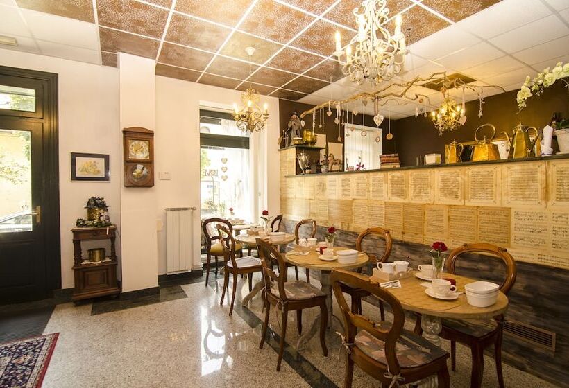 Family Boutique Hotel Trubarjev