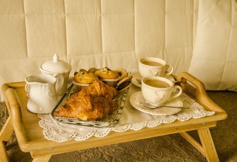 Family Boutique Hotel Trubarjev