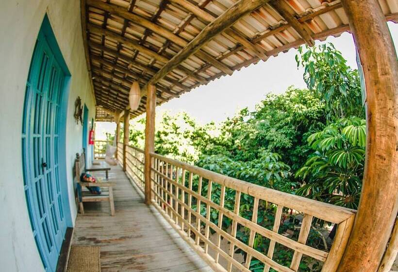 簡易ホテル Pousada Aranã