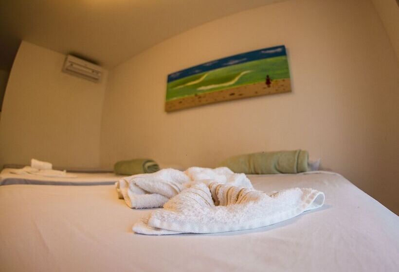 簡易ホテル Pousada Aranã