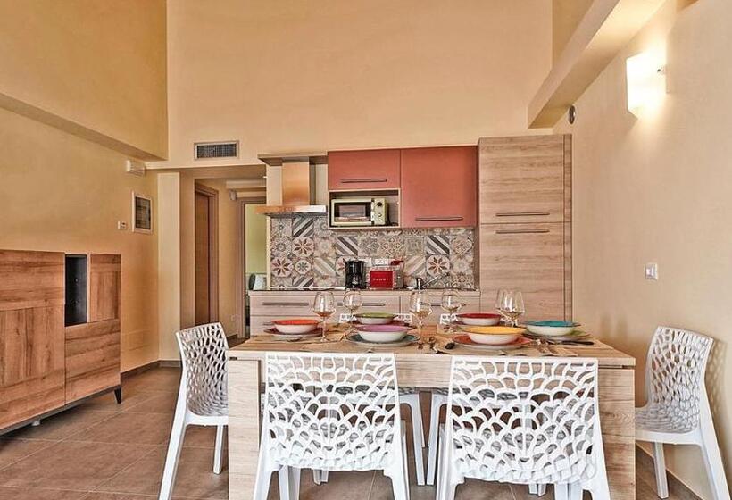 فندق فئة نجمة واحدة Residence Dany Appartamenti Con Cucina Vista Lago Piscina E Parcheggio