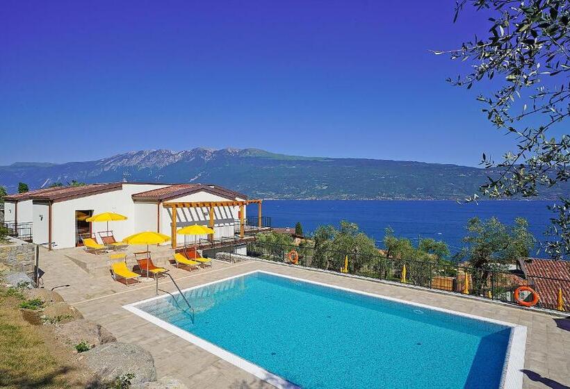 فندق فئة نجمة واحدة Residence Dany Appartamenti Con Cucina Vista Lago Piscina E Parcheggio