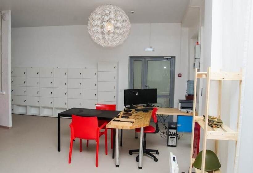 Hostel Katyusha Travel Center