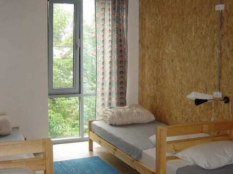 Hostel Katyusha Travel Center