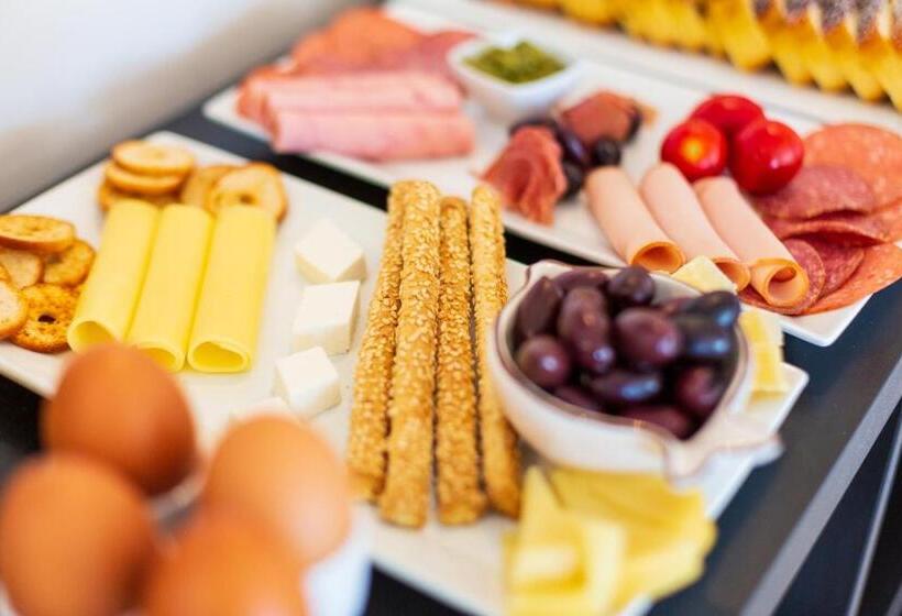 בית מלון כפרי 180 South Seaside