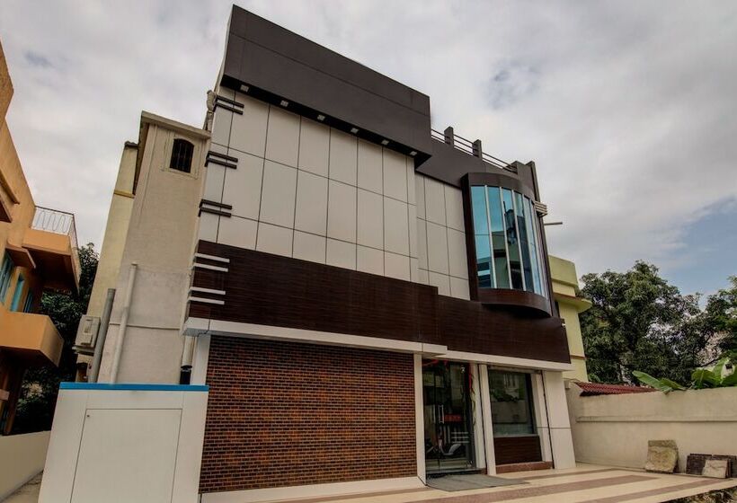 בית מלון כפרי A K Residency By Oyo Rooms