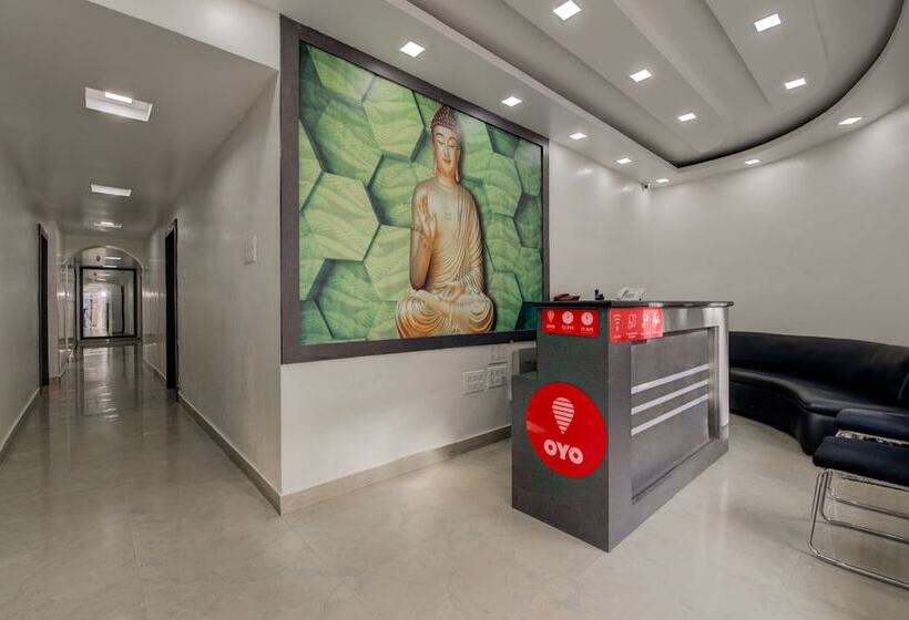 בית מלון כפרי A K Residency By Oyo Rooms