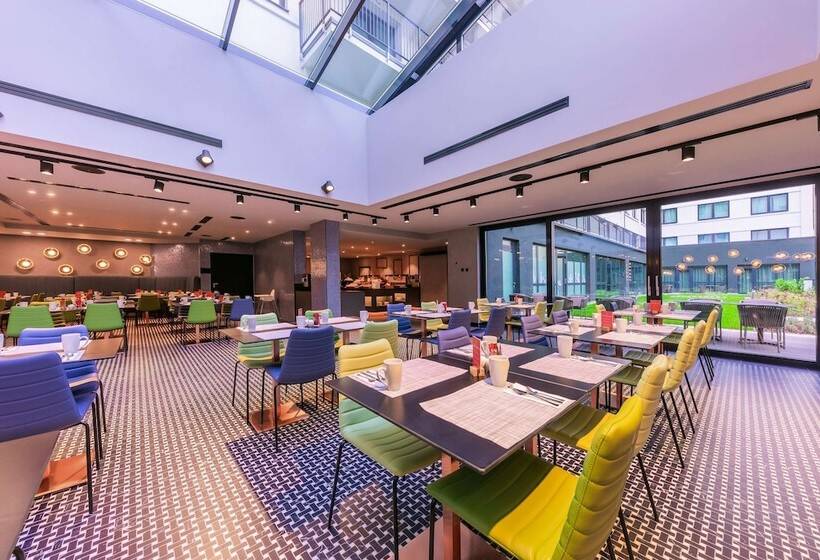 Отель Barcelo Budapest