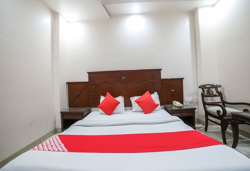 호텔 Belmond Rooms By Oyo Rooms