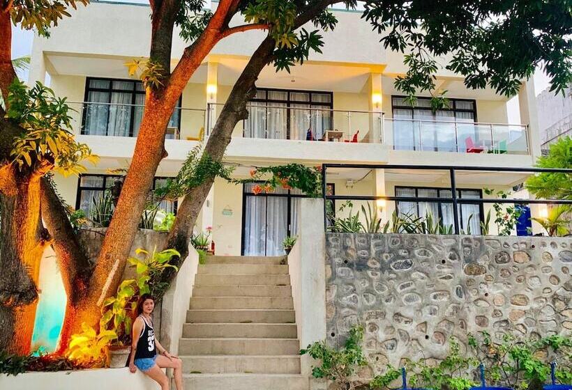 בית מלון כפרי Bentrina Diving Resort