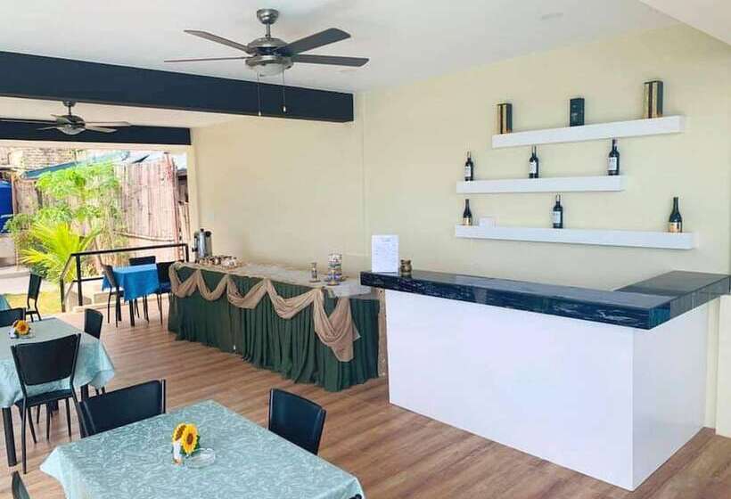 בית מלון כפרי Bentrina Diving Resort