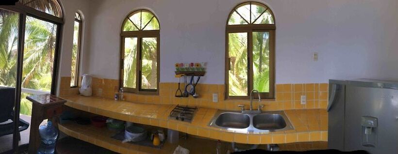 هتل Bungalows Lydia San Pancho