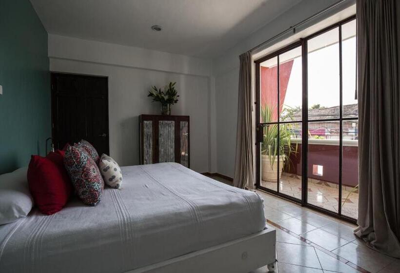 هتل Casa Colonial Tulum