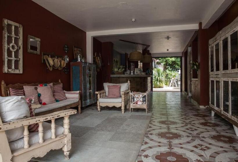 هتل Casa Colonial Tulum