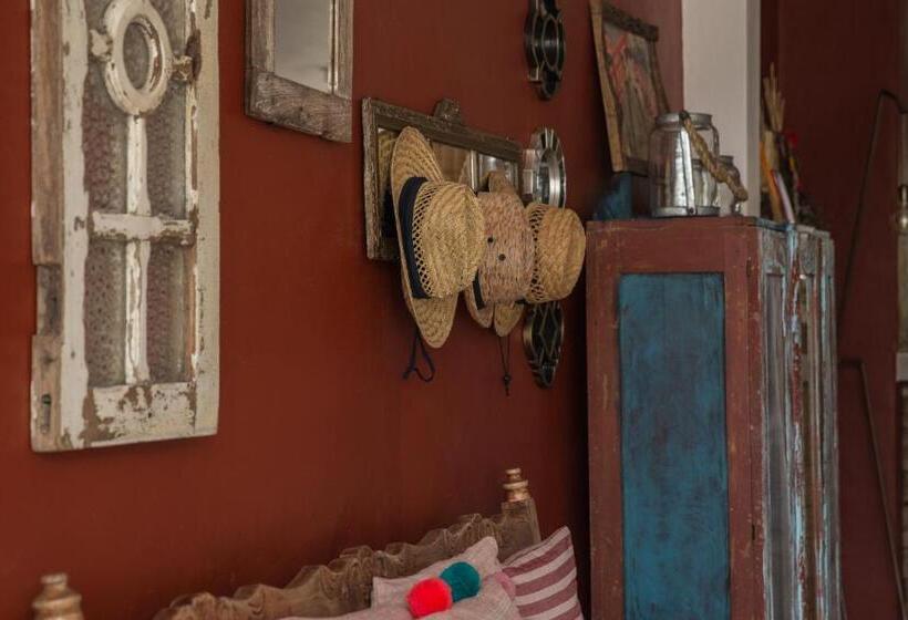 هتل Casa Colonial Tulum