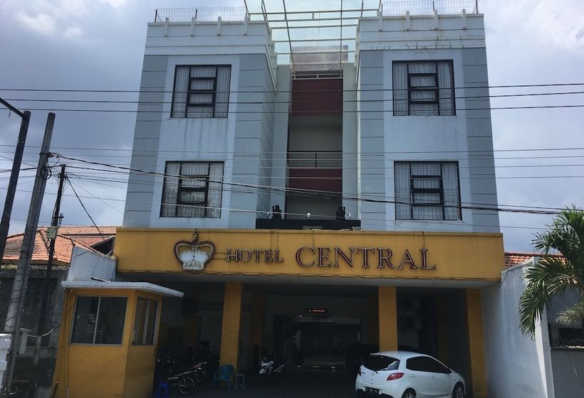 Отель Central Kudus