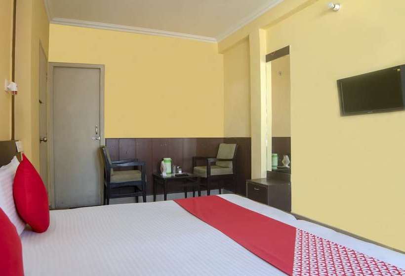 ホテル Comfort Home By Oyo