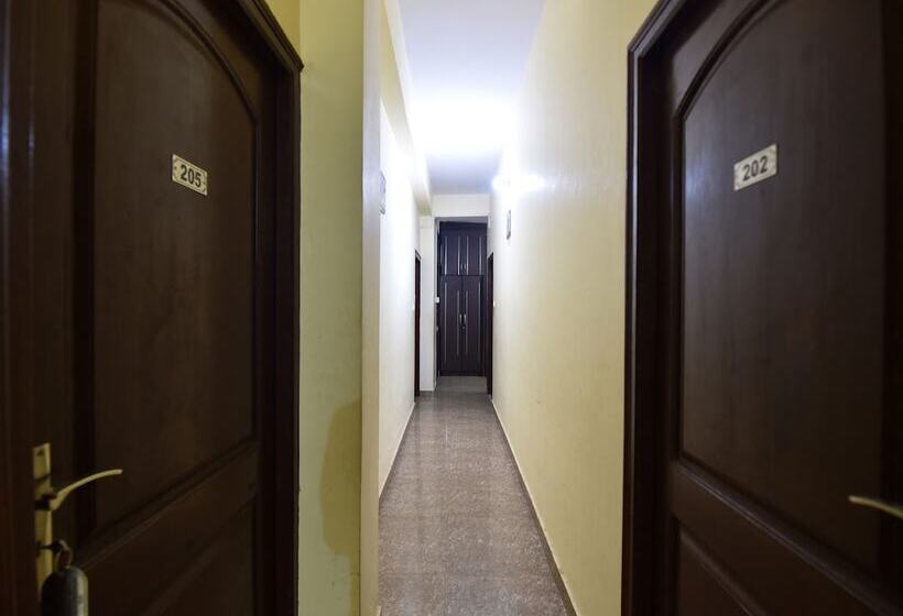 호텔 Dhruv By Oyo Rooms