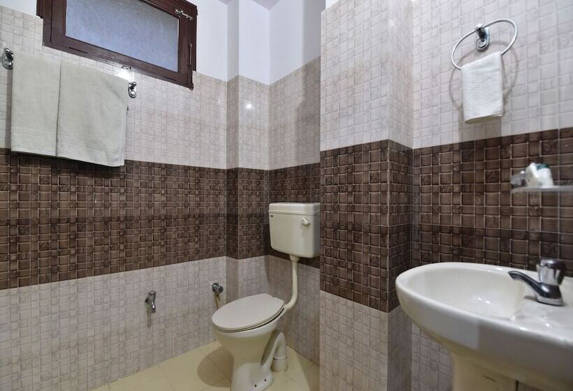 호텔 Dhruv By Oyo Rooms