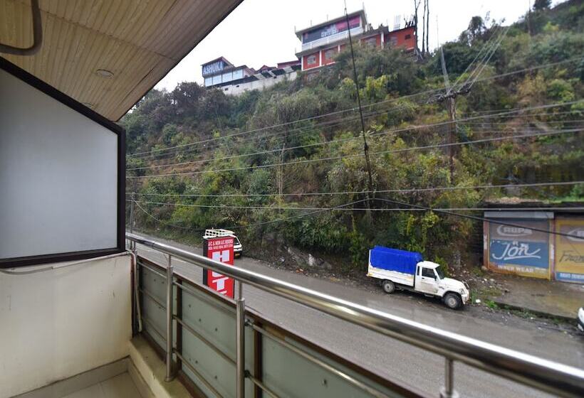 호텔 Dhruv By Oyo Rooms