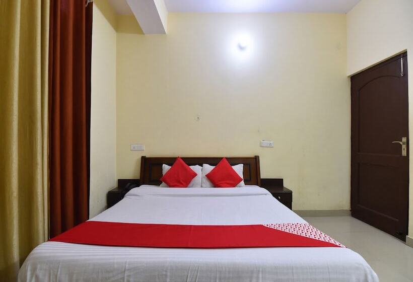 호텔 Dhruv By Oyo Rooms