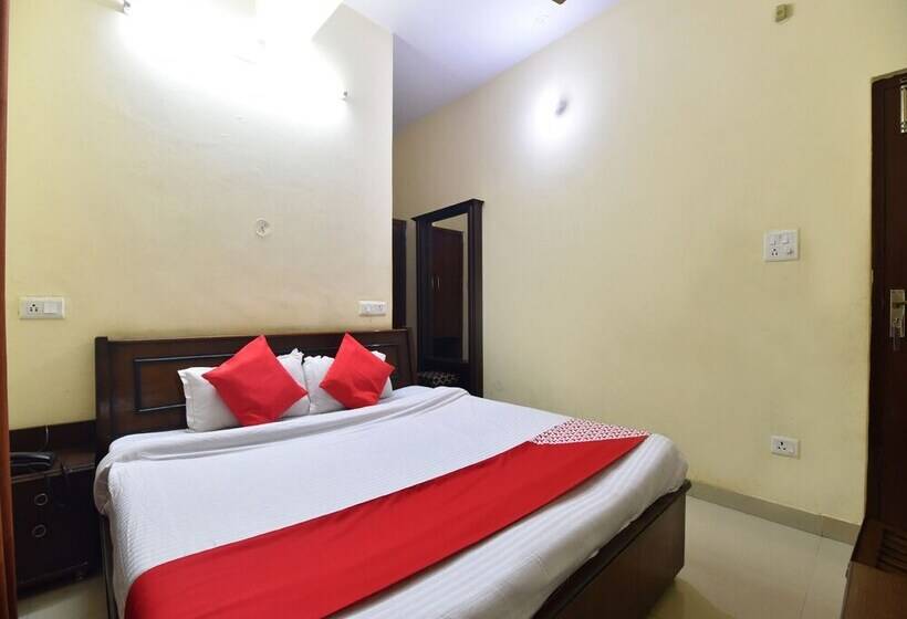 호텔 Dhruv By Oyo Rooms