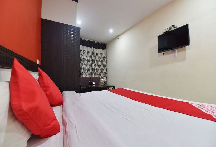 호텔 Dhruv By Oyo Rooms