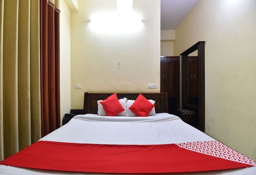 호텔 Dhruv By Oyo Rooms