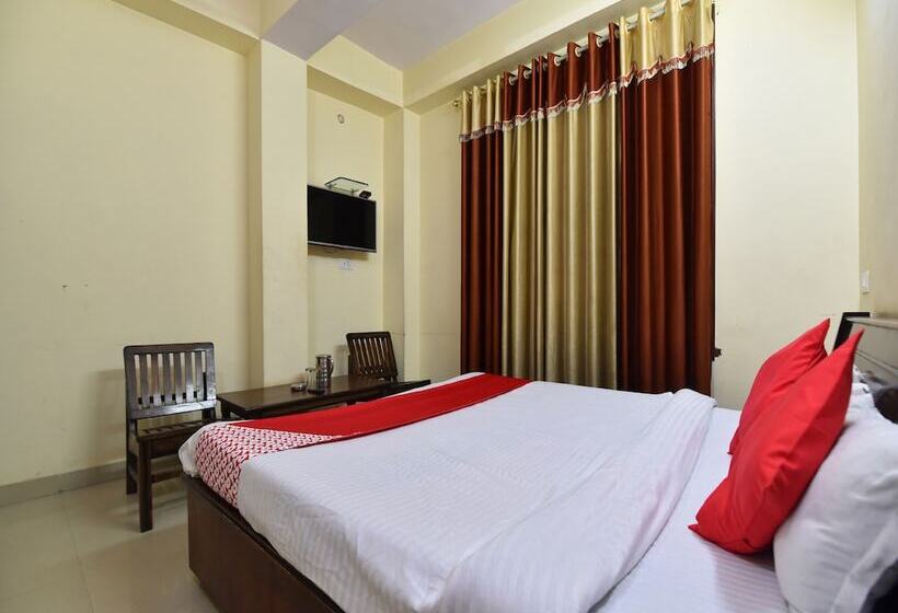 호텔 Dhruv By Oyo Rooms